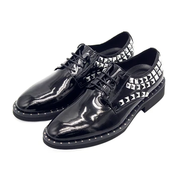 Модерен булчински обувки от естествена кожа Oxfords Ежедневни обувки дантела мъжки обувки изработени ръчно с нитове Дерби