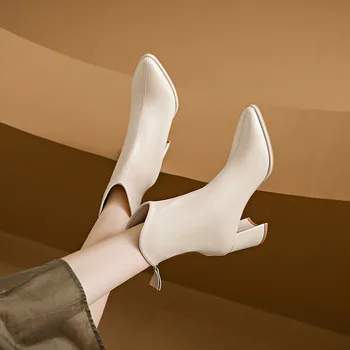2024 Зимни Ins С Остри Пръсти На Дебелите Ток Плюс Размера на Къси Дамски Кожени Обувки На Тънък Висок ток С цип Черни Меки Обувки Челси Mujer