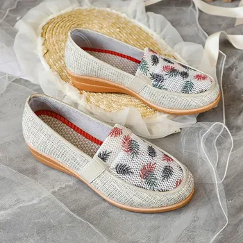 Стара Пекин на тъканта, обувки, обувки, Обувки за баба, Пролет и есен, нови обувки за майките на средна и напреднала възраст за почивка