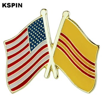 На жени с ревери хартата САЩ и Виетнам, иконата на флага за Приятелство, Жени с флага